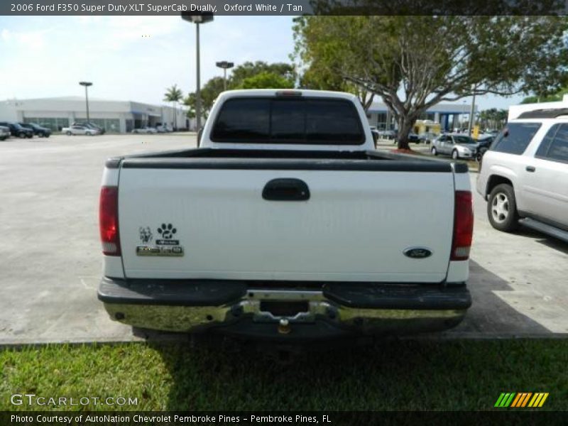 Oxford White / Tan 2006 Ford F350 Super Duty XLT SuperCab Dually