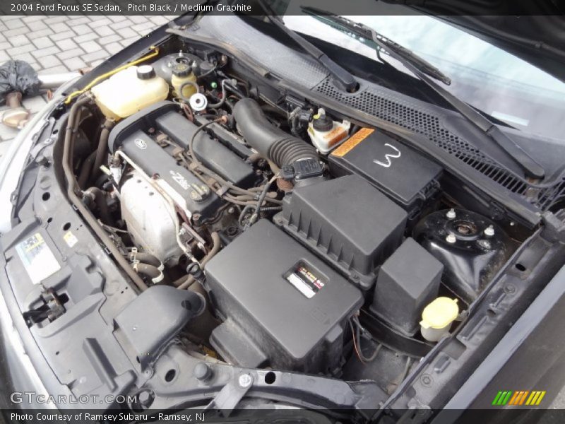  2004 Focus SE Sedan Engine - 2.0 Liter DOHC 16-Valve 4 Cylinder