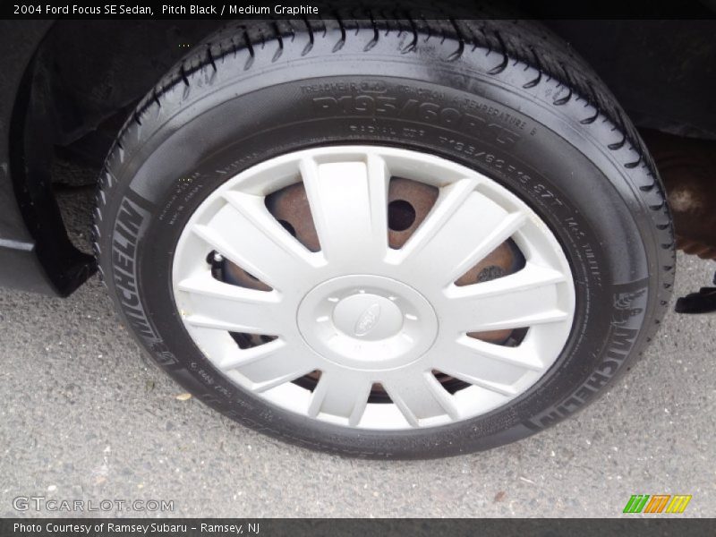  2004 Focus SE Sedan Wheel