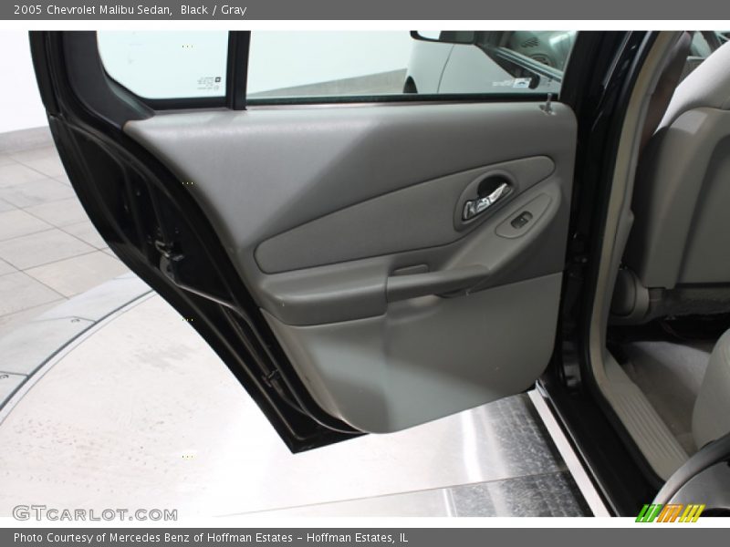 Black / Gray 2005 Chevrolet Malibu Sedan