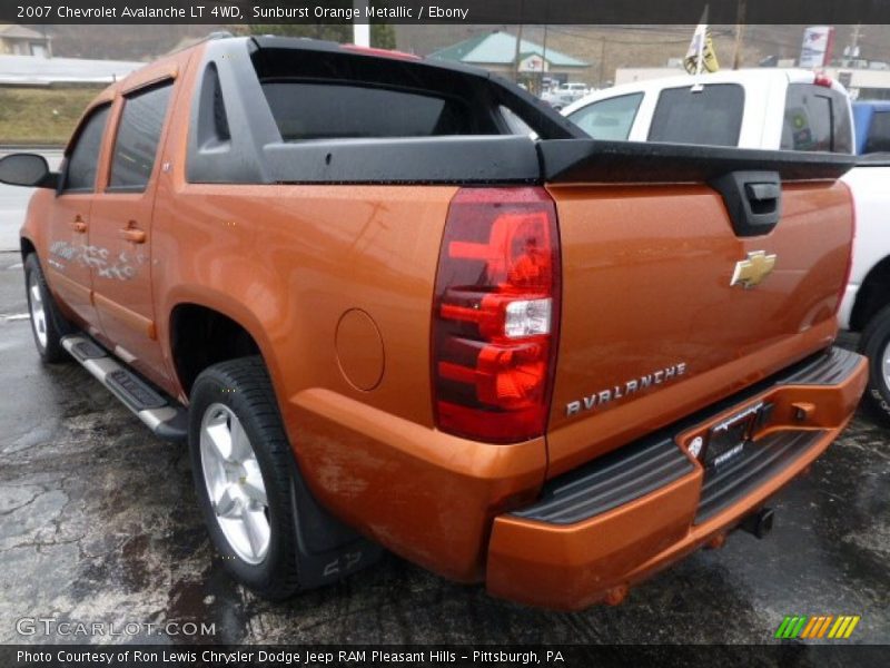 Sunburst Orange Metallic / Ebony 2007 Chevrolet Avalanche LT 4WD