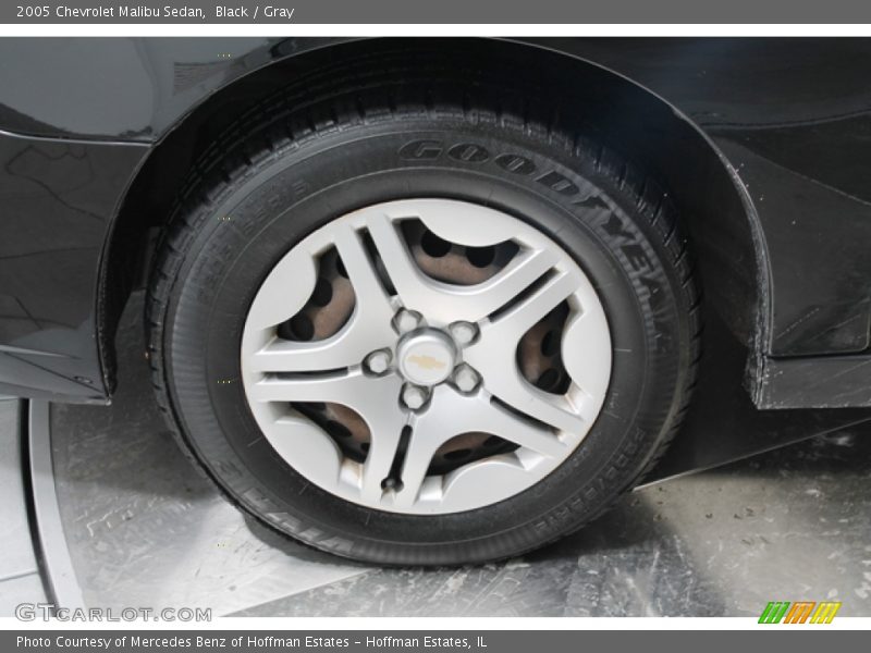  2005 Malibu Sedan Wheel