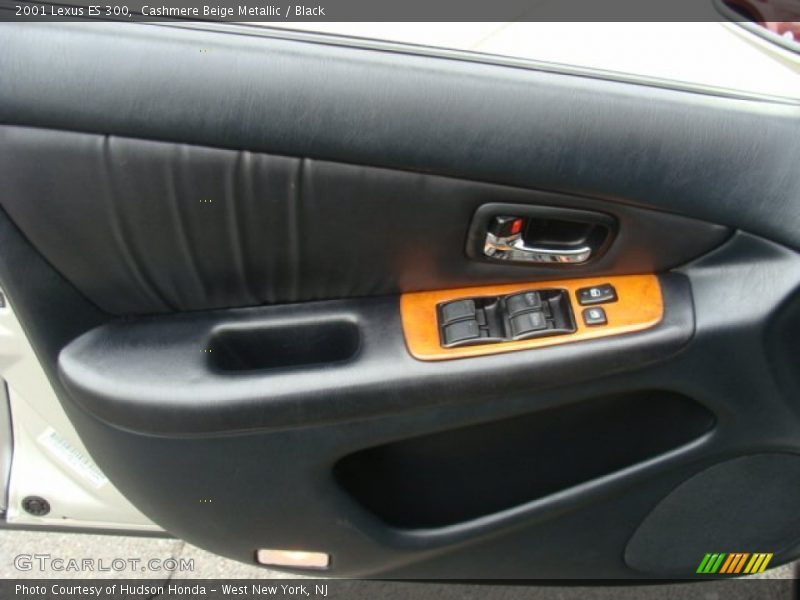 Cashmere Beige Metallic / Black 2001 Lexus ES 300