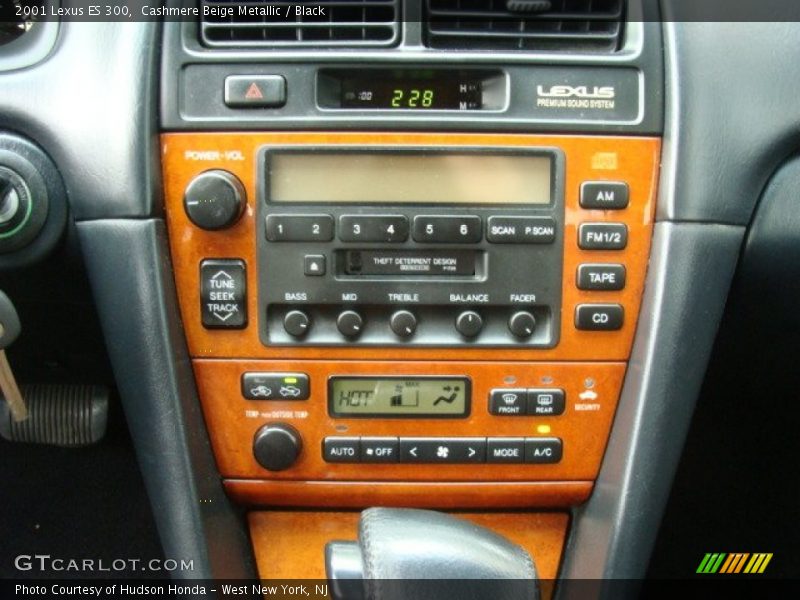 Controls of 2001 ES 300