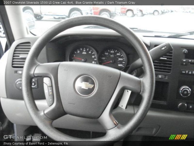  2007 Silverado 1500 LS Crew Cab 4x4 Steering Wheel