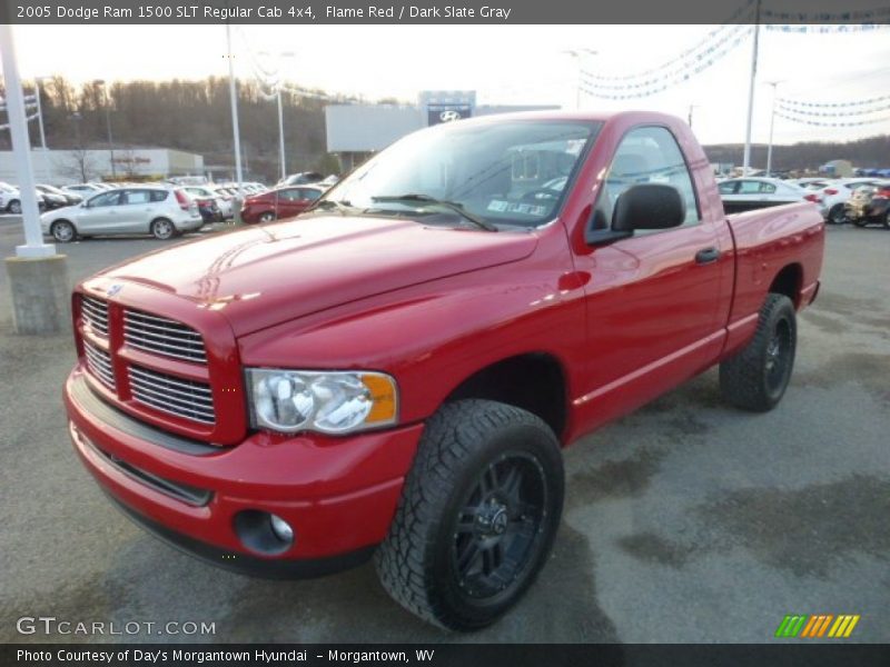 Front 3/4 View of 2005 Ram 1500 SLT Regular Cab 4x4
