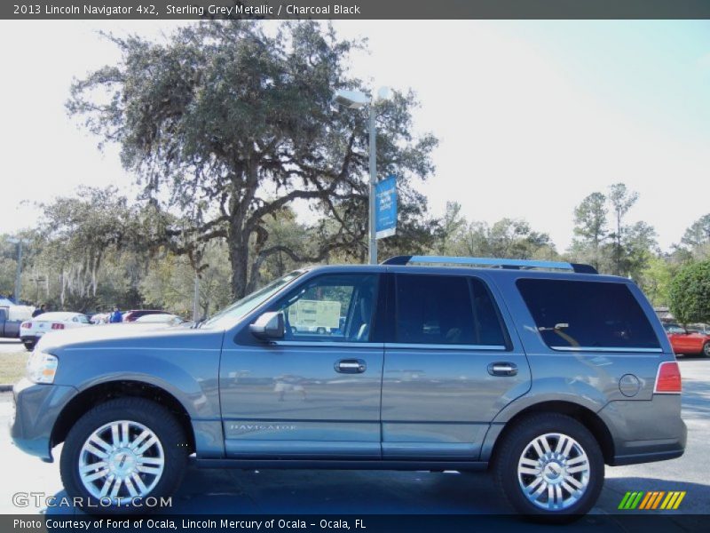 Sterling Grey Metallic / Charcoal Black 2013 Lincoln Navigator 4x2