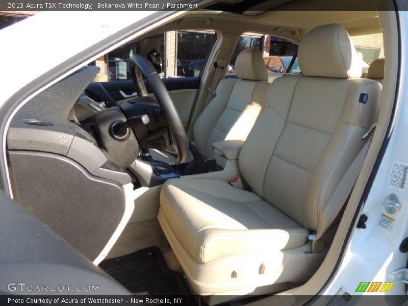 Front Seat of 2013 TSX Technology