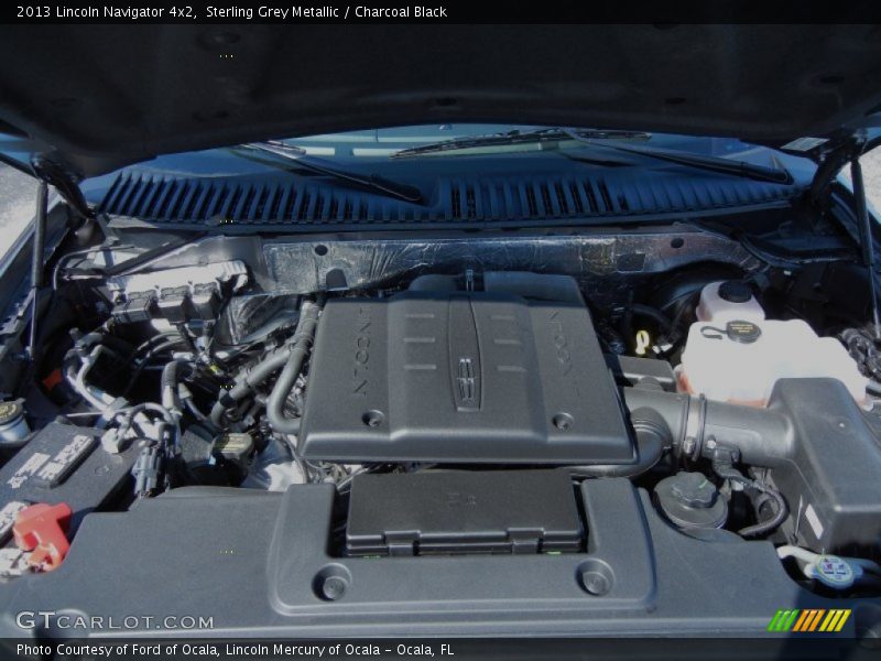 Sterling Grey Metallic / Charcoal Black 2013 Lincoln Navigator 4x2