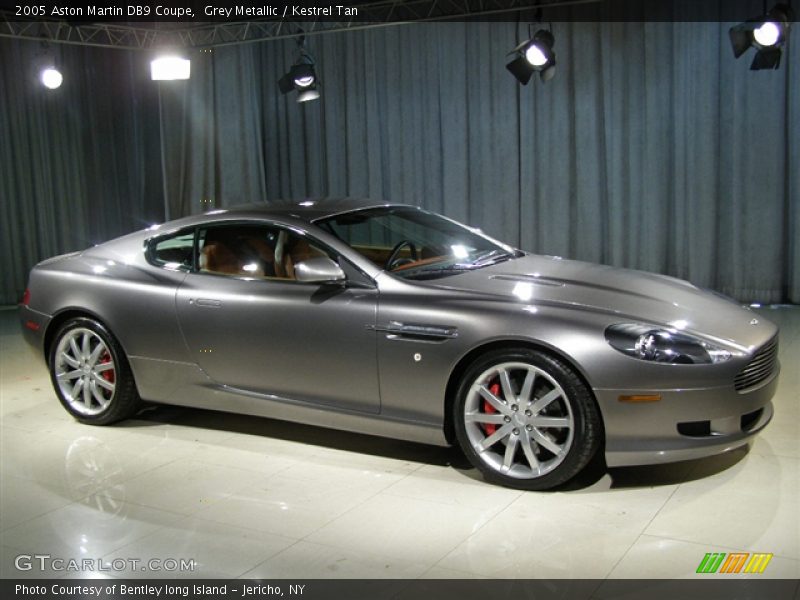 Grey Metallic / Kestrel Tan 2005 Aston Martin DB9 Coupe