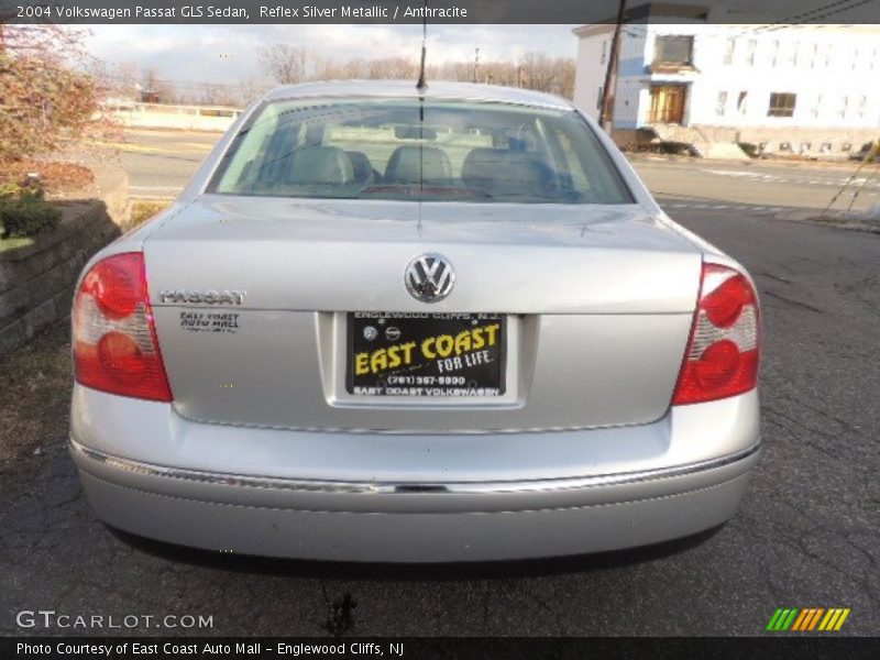 Reflex Silver Metallic / Anthracite 2004 Volkswagen Passat GLS Sedan