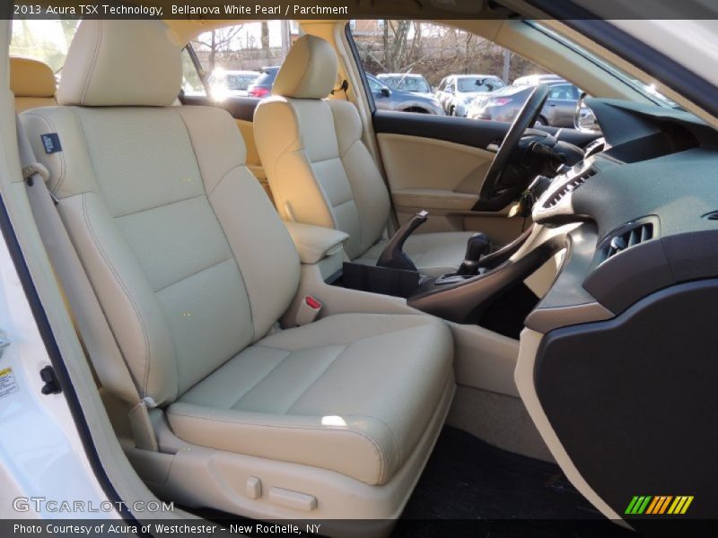 Front Seat of 2013 TSX Technology