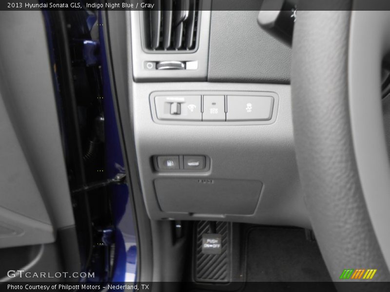 Indigo Night Blue / Gray 2013 Hyundai Sonata GLS
