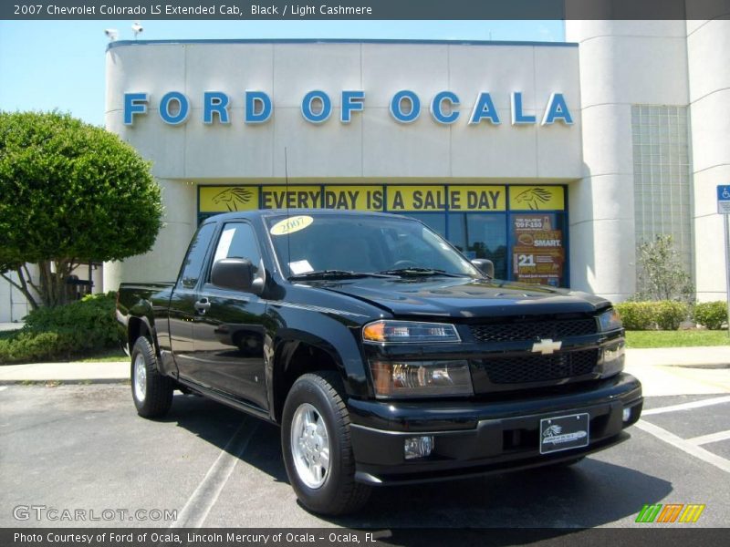 Black / Light Cashmere 2007 Chevrolet Colorado LS Extended Cab