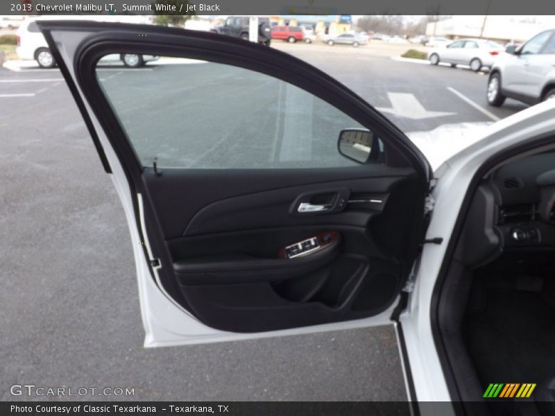 Summit White / Jet Black 2013 Chevrolet Malibu LT