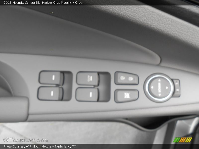 Harbor Gray Metallic / Gray 2013 Hyundai Sonata SE