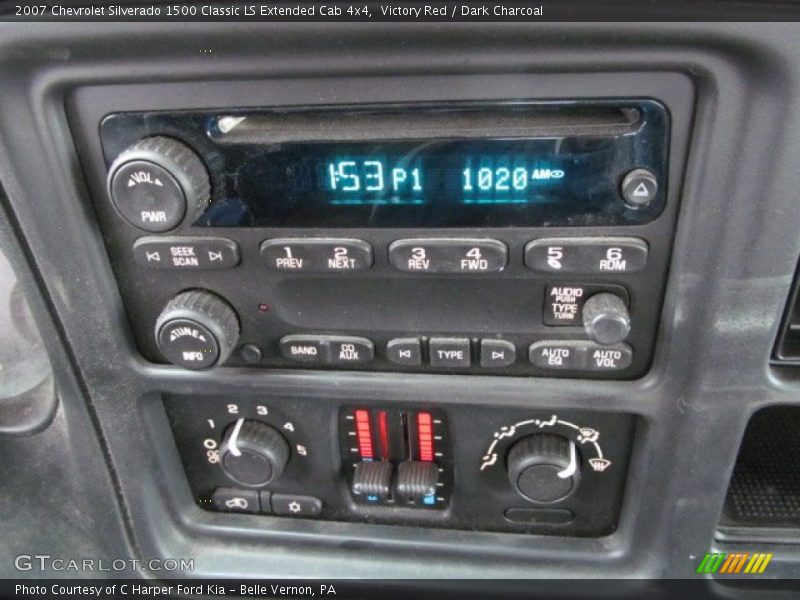 Controls of 2007 Silverado 1500 Classic LS Extended Cab 4x4