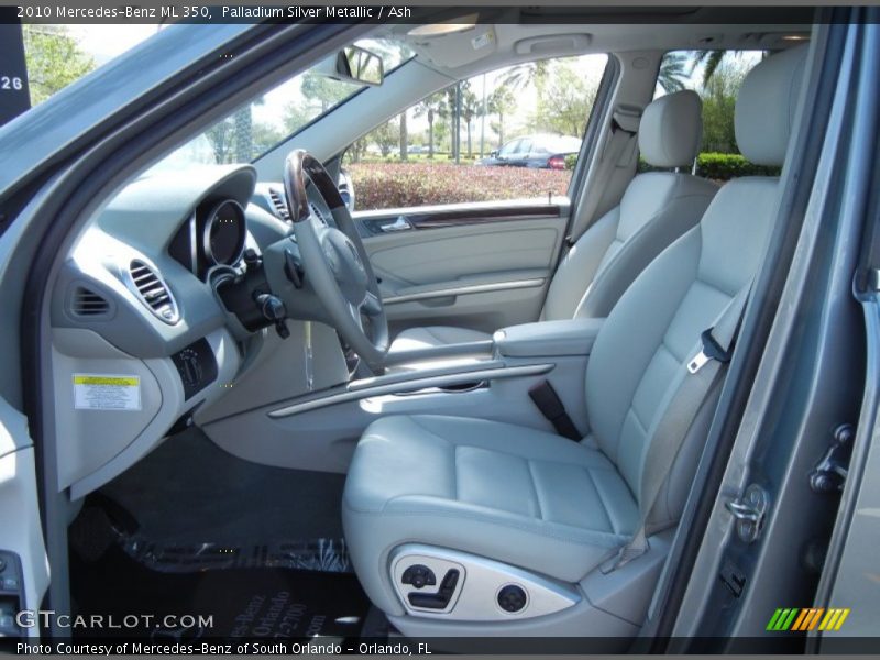 Front Seat of 2010 ML 350