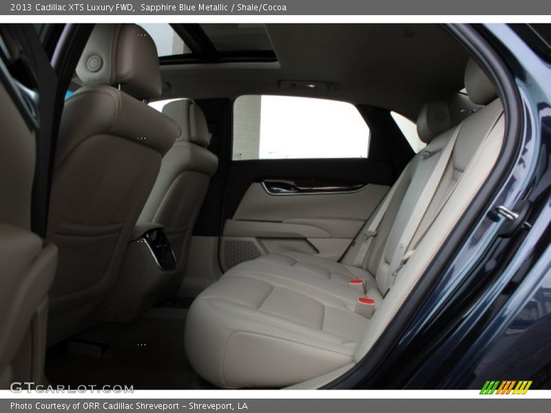 Sapphire Blue Metallic / Shale/Cocoa 2013 Cadillac XTS Luxury FWD