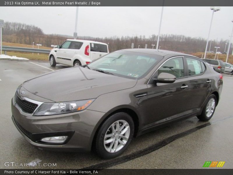 Front 3/4 View of 2013 Optima LX