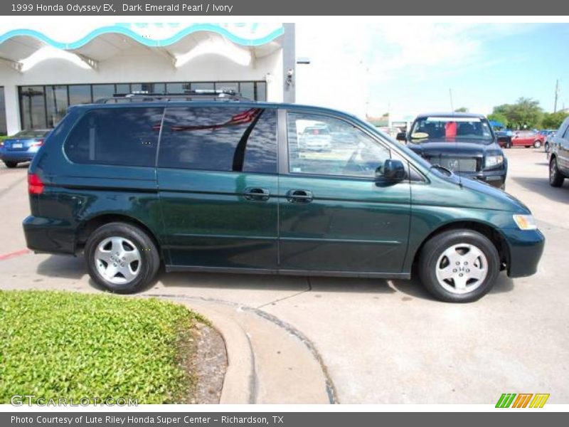 Dark Emerald Pearl / Ivory 1999 Honda Odyssey EX
