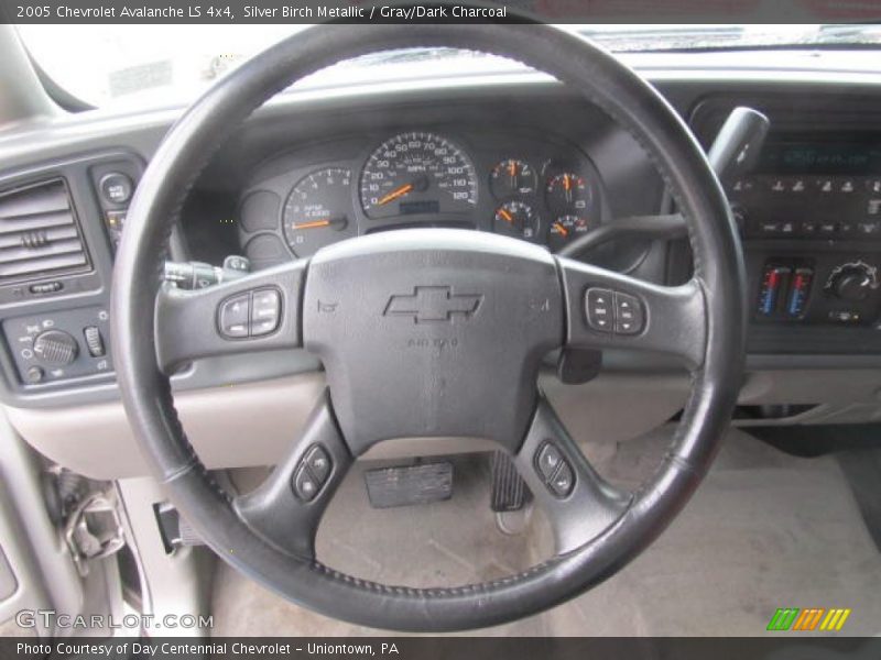 Silver Birch Metallic / Gray/Dark Charcoal 2005 Chevrolet Avalanche LS 4x4