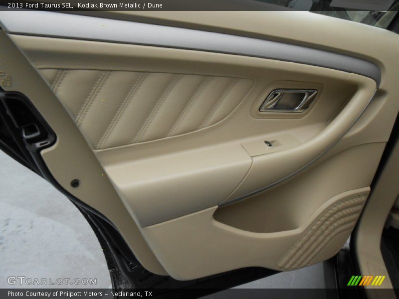 Kodiak Brown Metallic / Dune 2013 Ford Taurus SEL