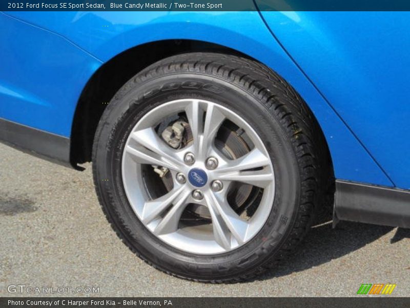 Blue Candy Metallic / Two-Tone Sport 2012 Ford Focus SE Sport Sedan