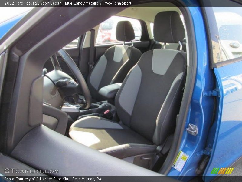 Blue Candy Metallic / Two-Tone Sport 2012 Ford Focus SE Sport Sedan