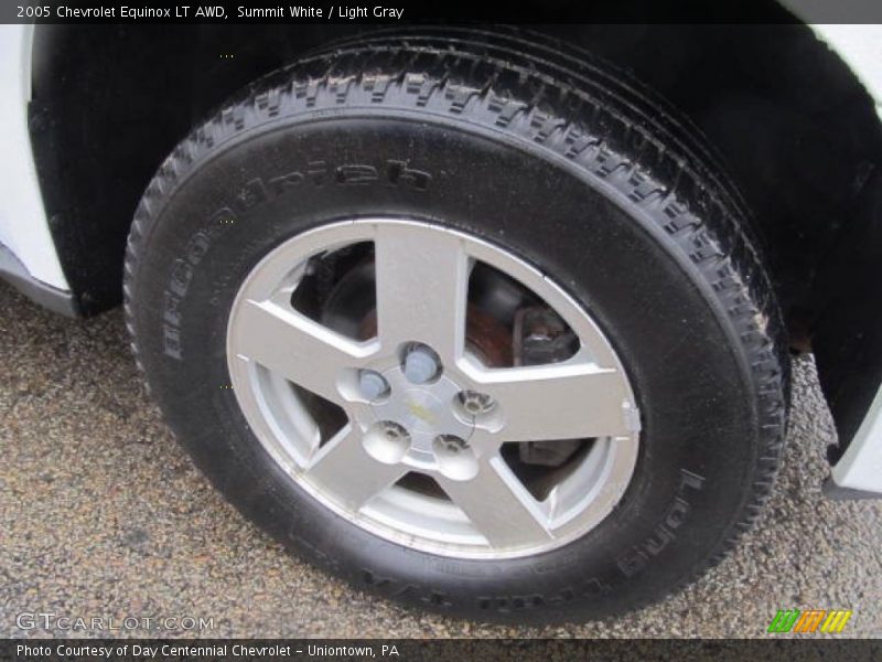 Summit White / Light Gray 2005 Chevrolet Equinox LT AWD