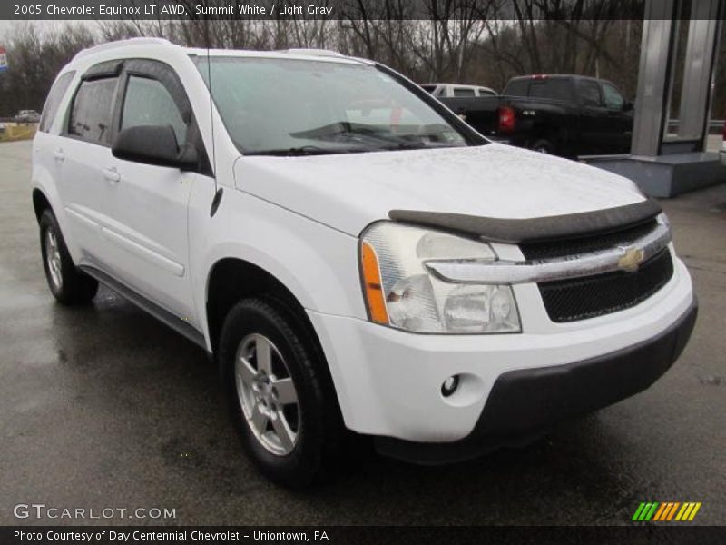 Front 3/4 View of 2005 Equinox LT AWD