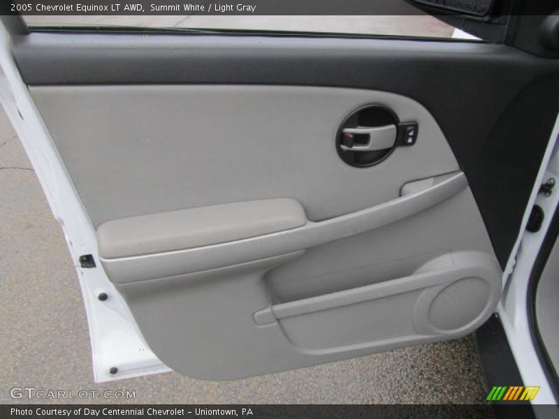 Summit White / Light Gray 2005 Chevrolet Equinox LT AWD