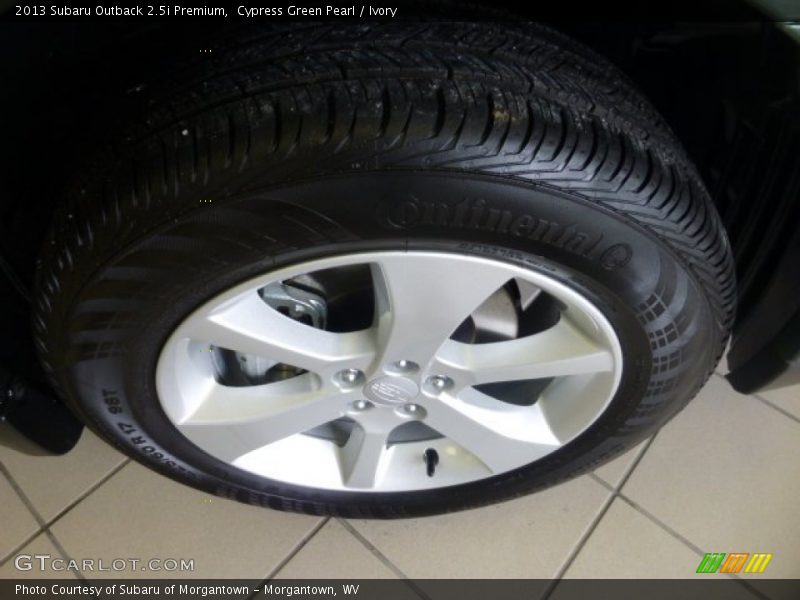 Cypress Green Pearl / Ivory 2013 Subaru Outback 2.5i Premium