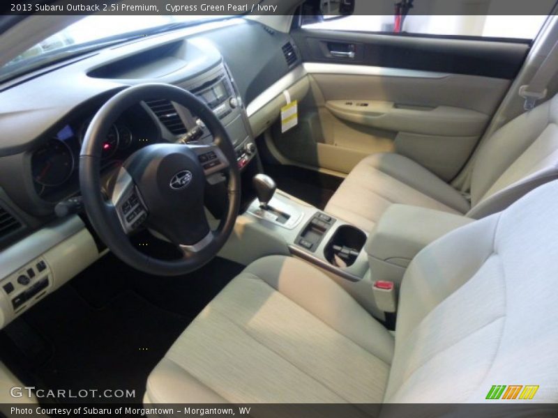 Cypress Green Pearl / Ivory 2013 Subaru Outback 2.5i Premium