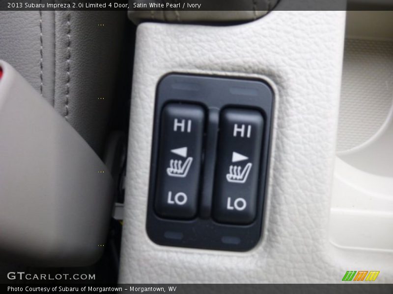 Controls of 2013 Impreza 2.0i Limited 4 Door