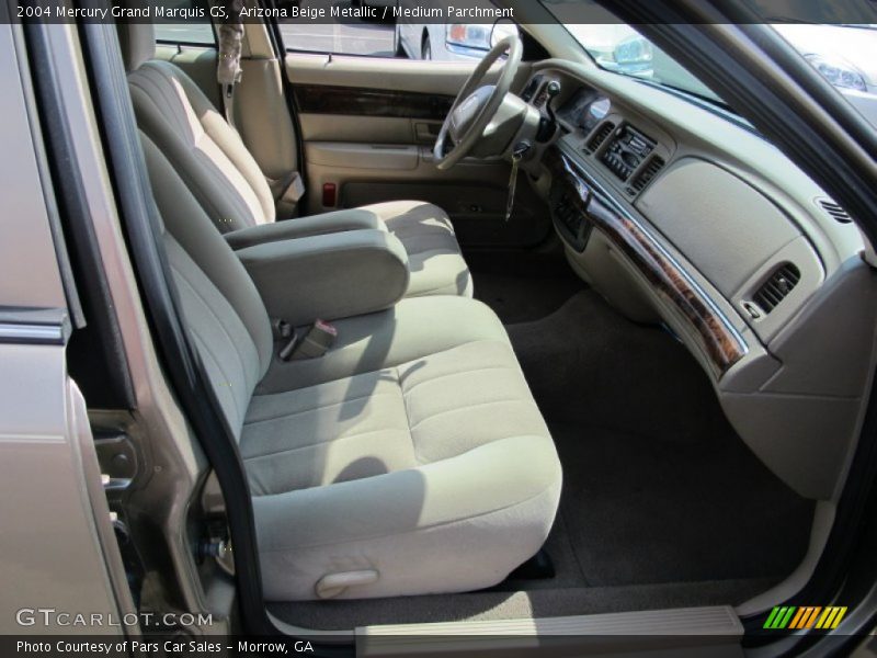 Arizona Beige Metallic / Medium Parchment 2004 Mercury Grand Marquis GS