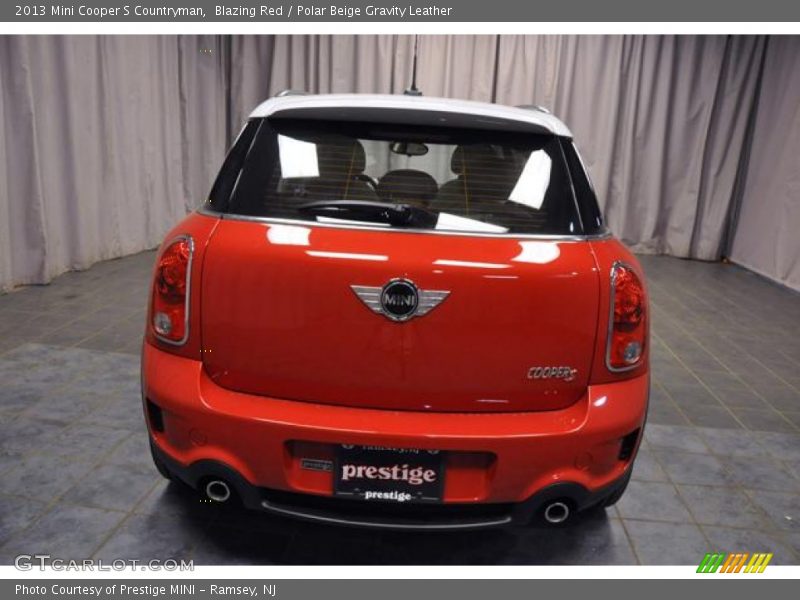 Blazing Red / Polar Beige Gravity Leather 2013 Mini Cooper S Countryman