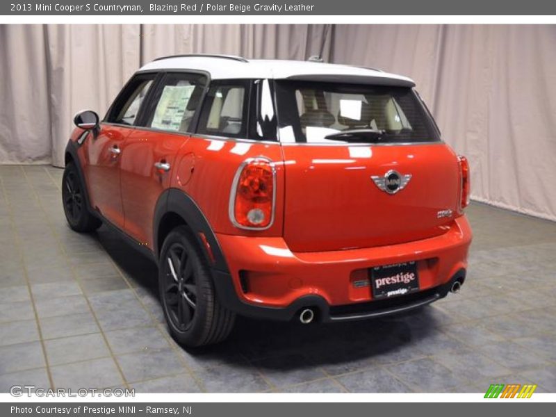 Blazing Red / Polar Beige Gravity Leather 2013 Mini Cooper S Countryman