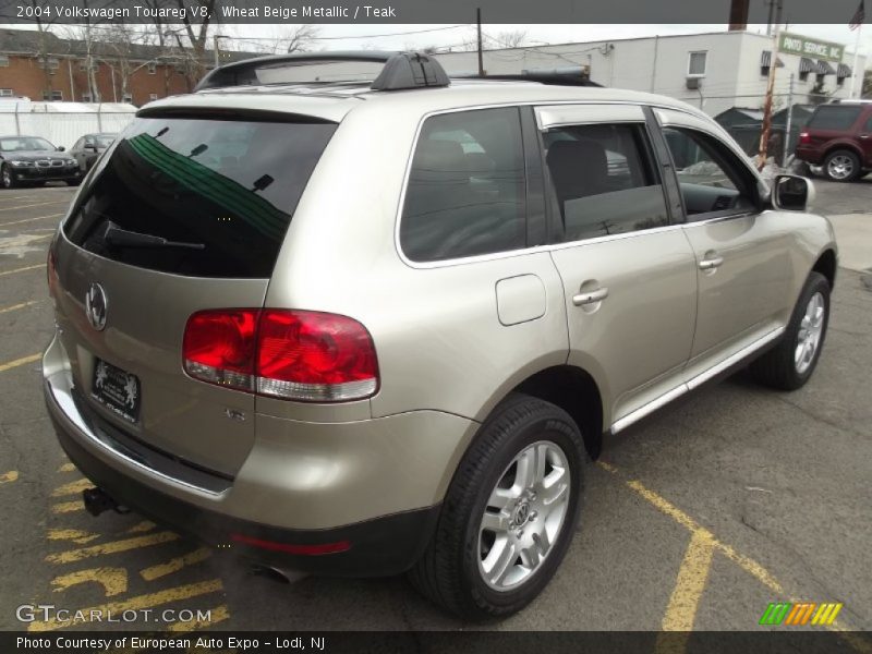 Wheat Beige Metallic / Teak 2004 Volkswagen Touareg V8