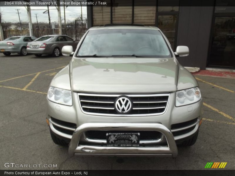 Wheat Beige Metallic / Teak 2004 Volkswagen Touareg V8