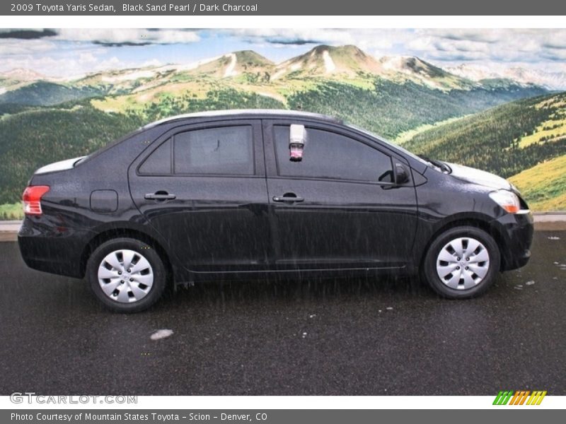 Black Sand Pearl / Dark Charcoal 2009 Toyota Yaris Sedan