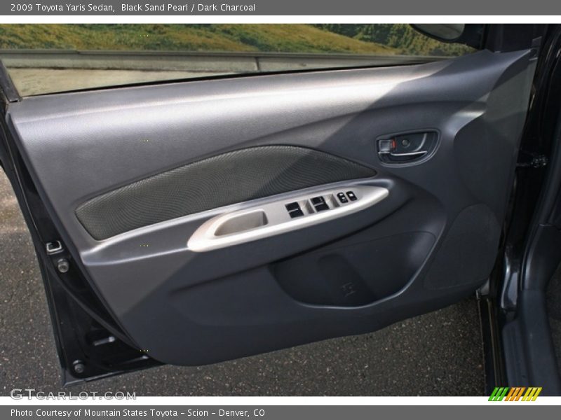 Black Sand Pearl / Dark Charcoal 2009 Toyota Yaris Sedan