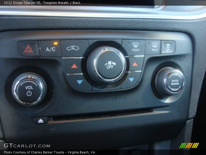 Tungsten Metallic / Black 2012 Dodge Charger SE