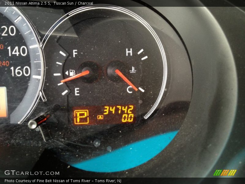 Tuscan Sun / Charcoal 2011 Nissan Altima 2.5 S