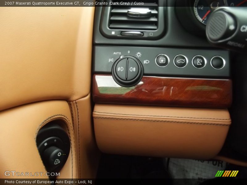 Controls of 2007 Quattroporte Executive GT