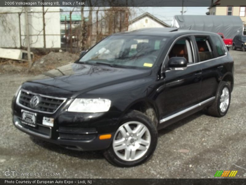 Black / Teak 2006 Volkswagen Touareg V8