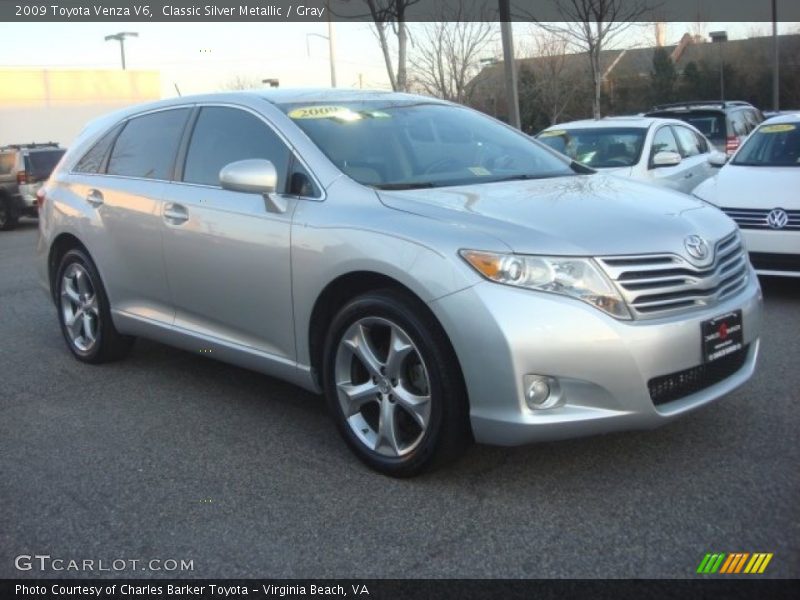 Front 3/4 View of 2009 Venza V6
