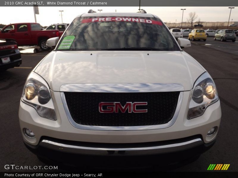 White Diamond Tricoat / Cashmere 2010 GMC Acadia SLT