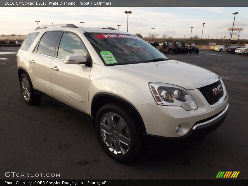 White Diamond Tricoat / Cashmere 2010 GMC Acadia SLT