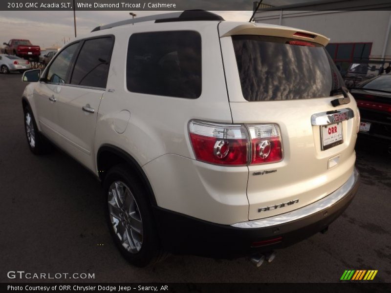 White Diamond Tricoat / Cashmere 2010 GMC Acadia SLT